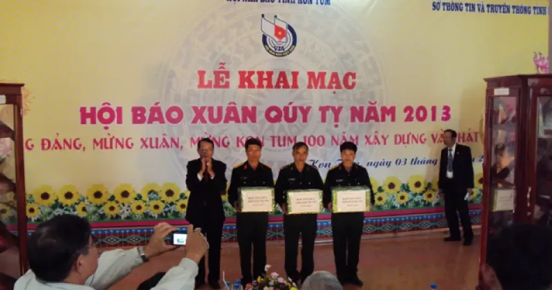 Tuổi Quý Tỵ 2013 Sinh Tháng Giêng