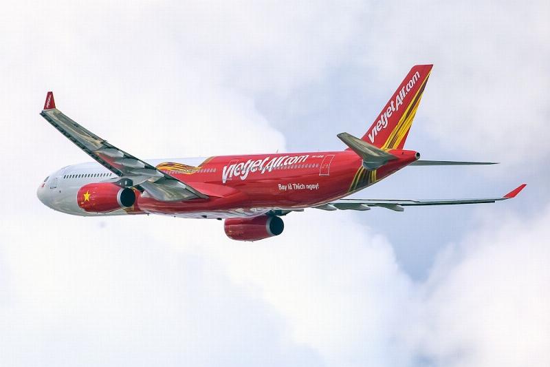So sánh Vietjet Online Checkin với làm thủ tục tại sân bay